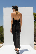 Load image into Gallery viewer, Akasti backless top in black
